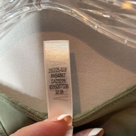 Victoria Secret Sport Army Green Ribbed Body Suit. Size Small. - Picture 5 of 9